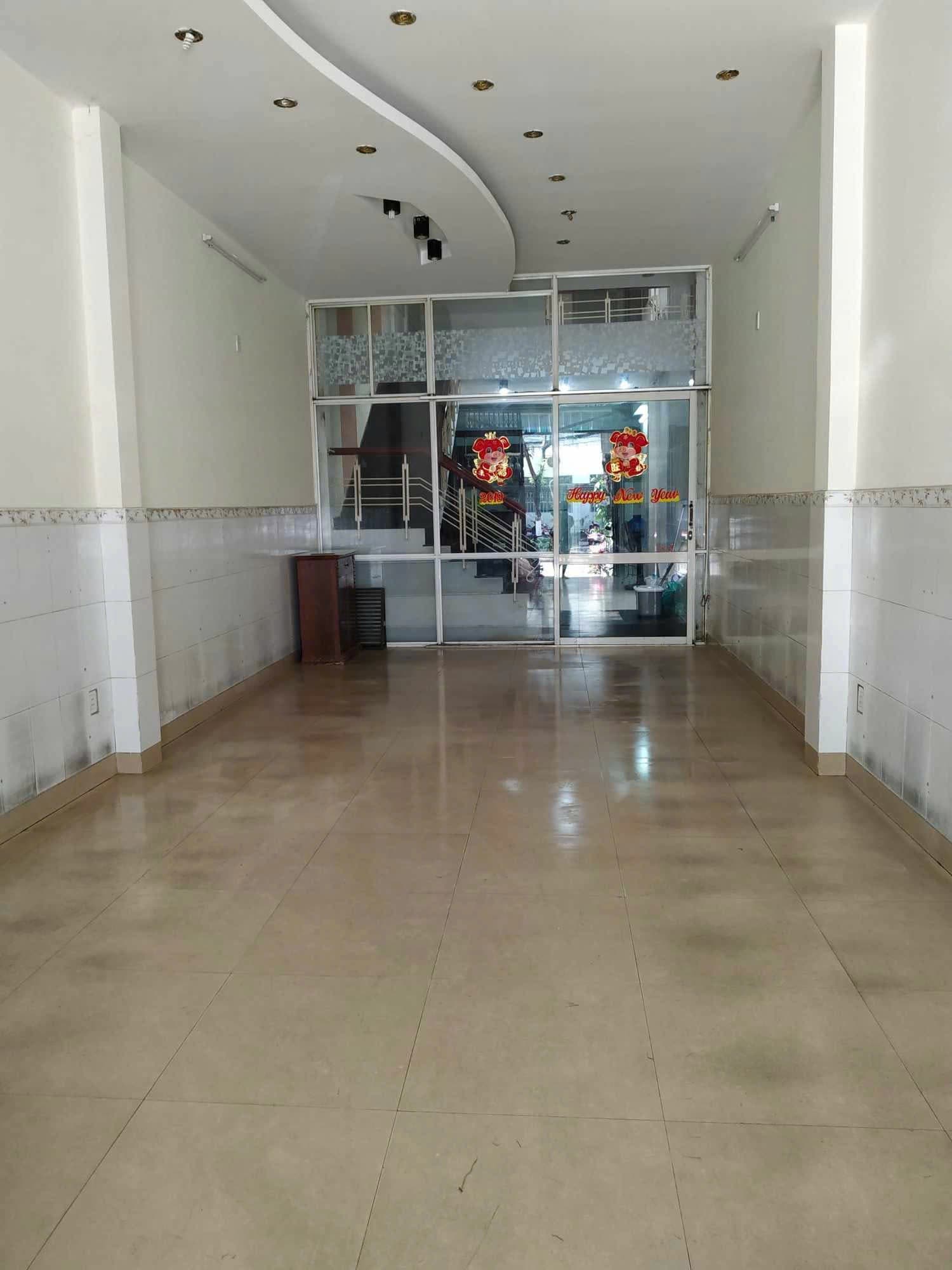 Nhà nguyên căn 3 tầng đường Ông Ích Khiêm, phù hợp kinh doanh sạch sẽ - Ảnh 4