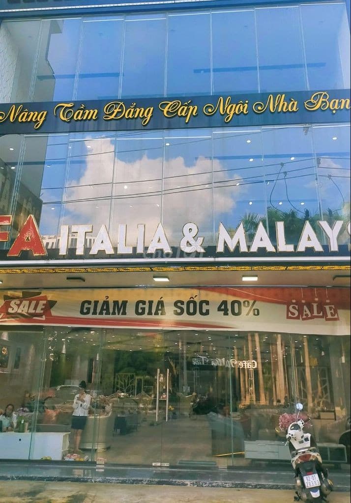Nhà nguyên căn 3 tầng đường Nguyễn Tri Phương, phù hợp kinh doanh ngang 10m - Ảnh 3
