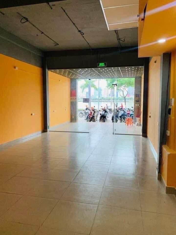 Mặt bằng kinh doanh 100m² đường Trần Hưng Đạo, phù hợp mọi loại hình kinh doanh