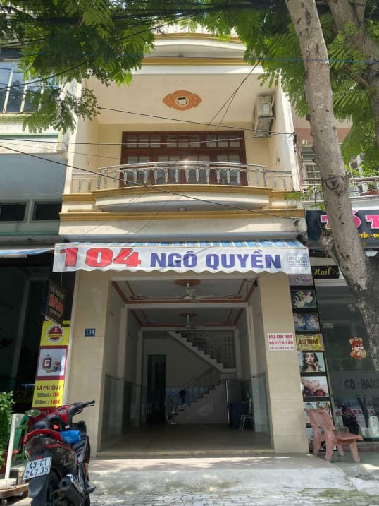 Nhà nguyên căn 3 tầng đường Ngô Quyền, Sơn Trà, diện tích 4.3m x 21m, phù hợp kinh doanh