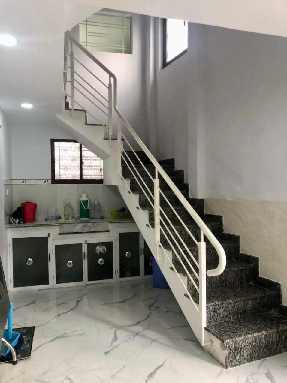 Nhà nguyên căn 2 tầng đường Võ Văn Kiệt, quận Sơn Trà, phù hợp để ở - Ảnh 2