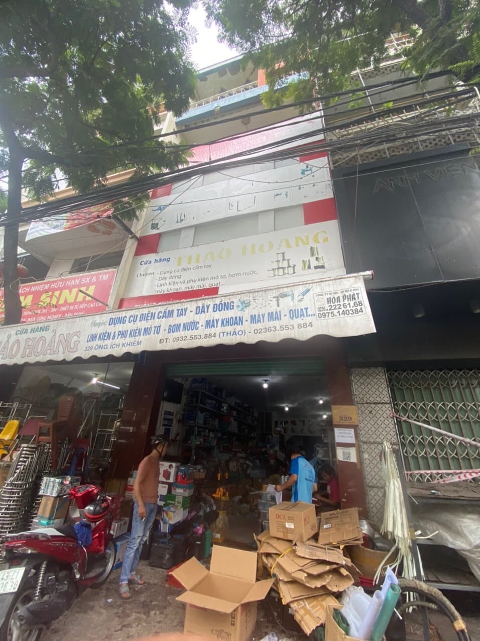 Nhà nguyên căn 5 tầng đường Ông Ích Khiêm, diện tích 4,5x17m.