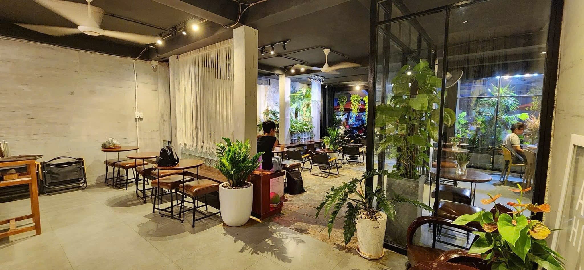 MẶT BẰNG LÊ THÁNH TÔN SẴN QUÁN CAFE NGANG GẦN 10M
