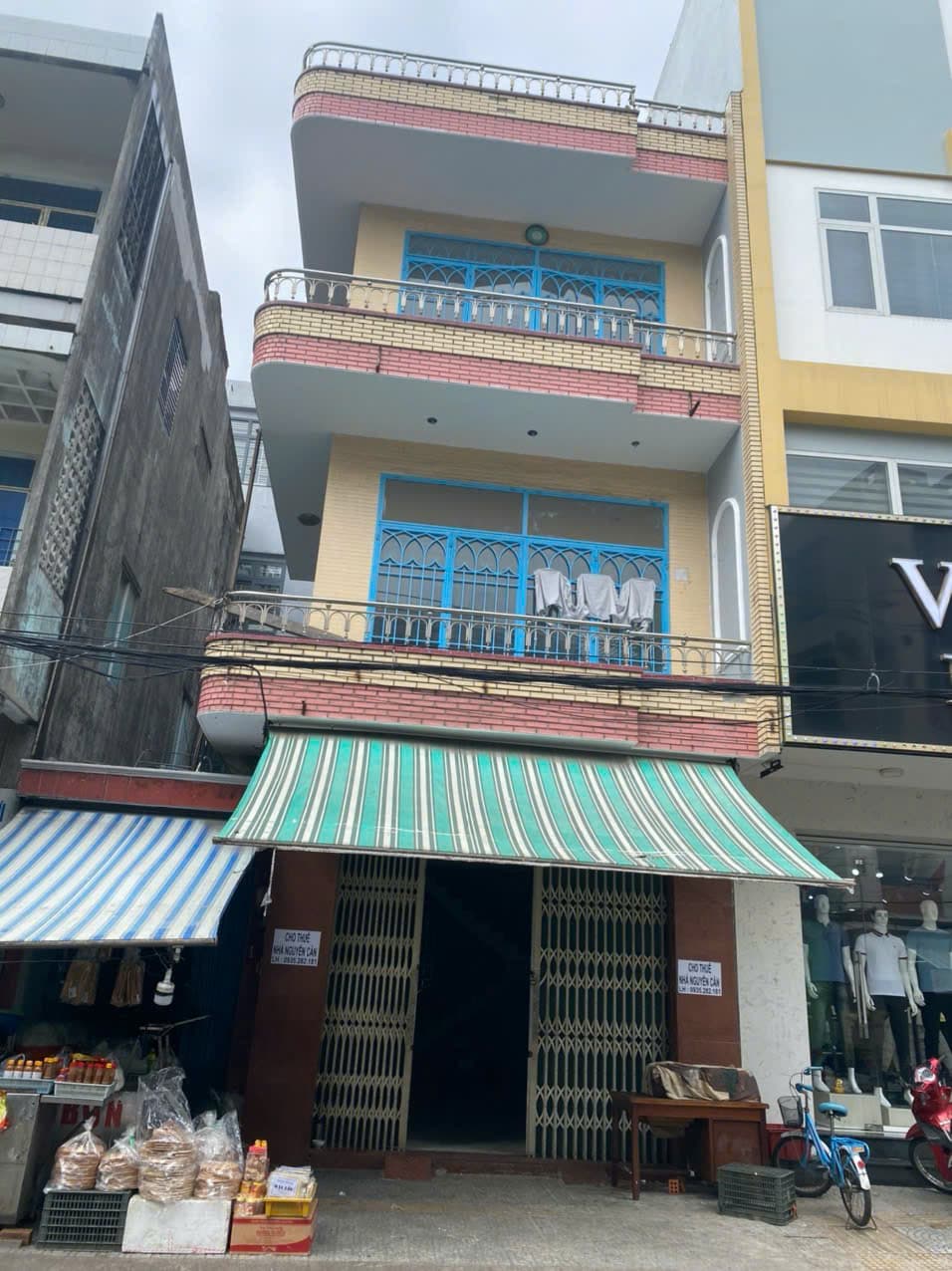 Nhà 3 tầng đường Phạm Văn Nghị