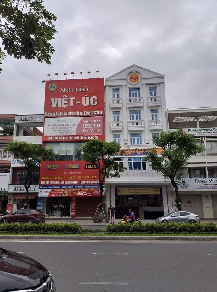 Nhà 3 tầng NGUYỄN VĂN LINH ngang 10m