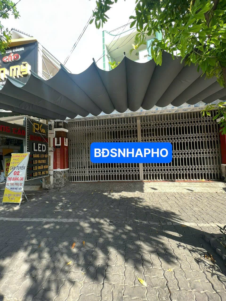 Mặt bằng kinh doanh 50m2 đường Ngô Thị Nhậm, Liên Chiểu, có vỉa hè rộng