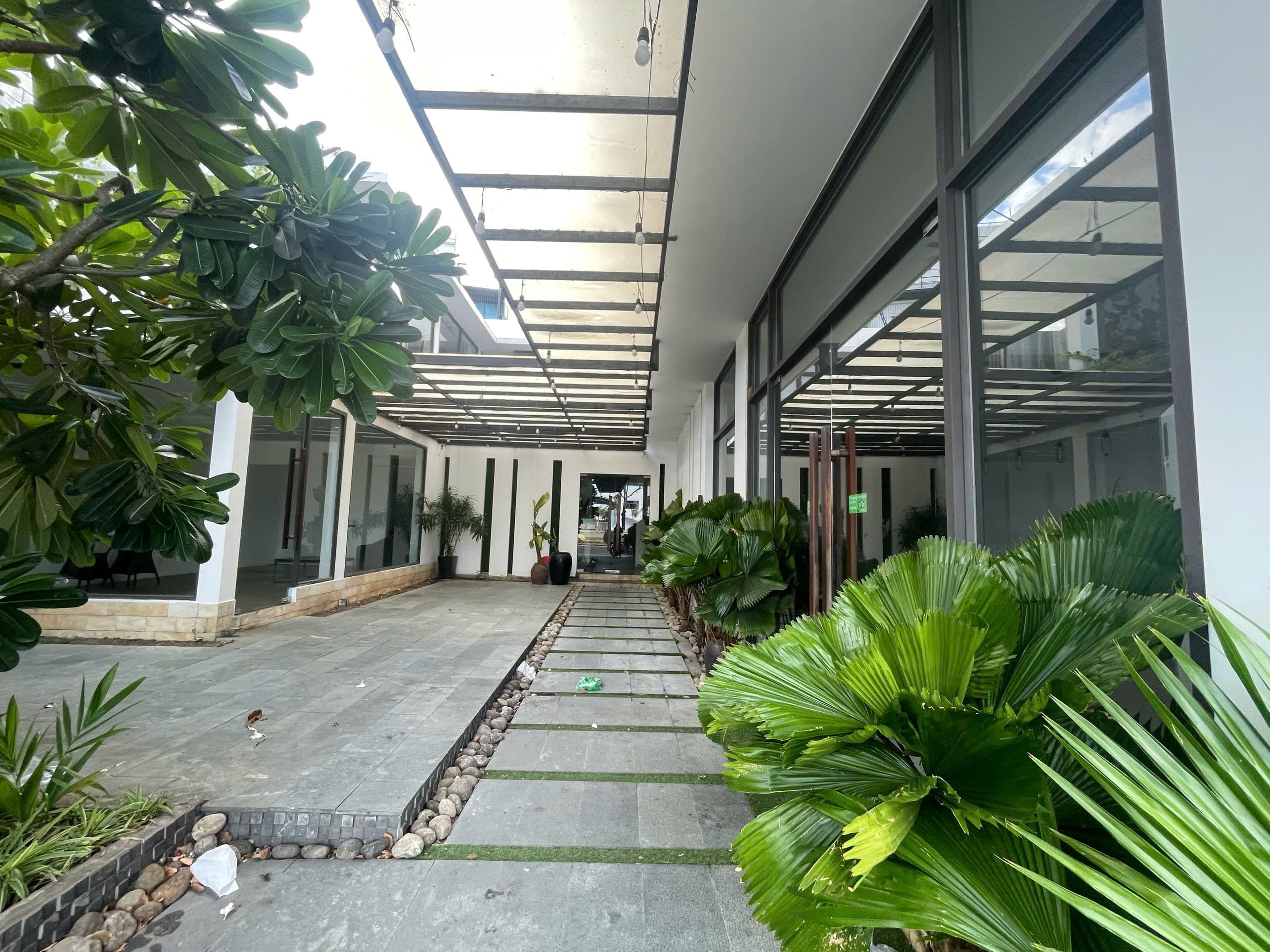 Mặt bằng kinh doanh 2 tầng tại đường 2 Tháng 9, quận Hải Châu, diện tích 543m2 - Ảnh 2