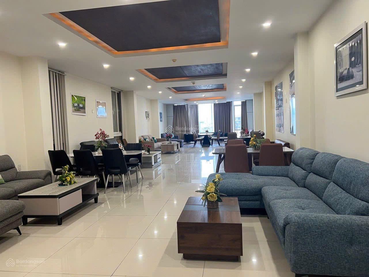 Tòa nhà văn phòng 1250m² mặt tiền đường Núi Thành, Hải Châu, phù hợp spa và đào tạo - Ảnh 3