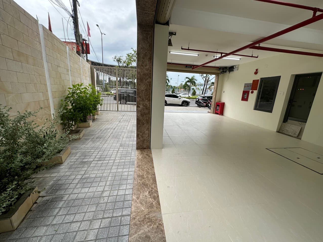 Nhà nguyên căn 7 tầng đường 2 tháng 9, Hải Châu, diện tích 87m2, phù hợp kinh doanh văn phòng