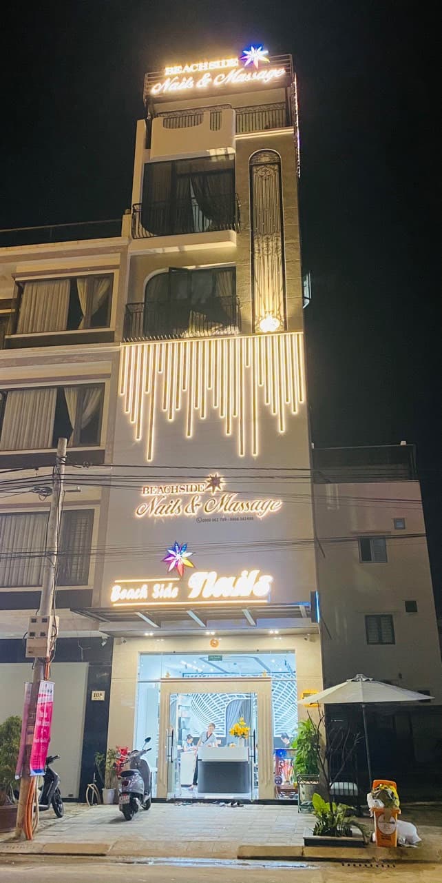 Nhà nguyên căn 6 tầng có thang máy đường Đỗ Bá, Ngũ Hành Sơn, phù hợp kinh doanh nail và spa