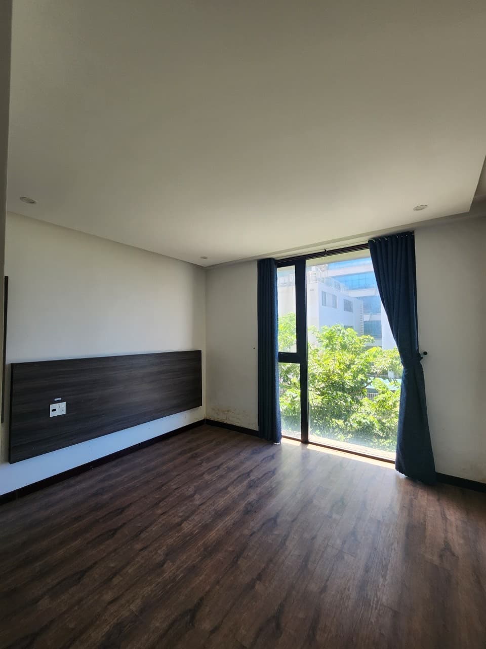 Nhà nguyên căn 4 tầng đường Lâm Hoành, diện tích 296m2, phù hợp văn phòng hoặc kinh doanh - Ảnh 6