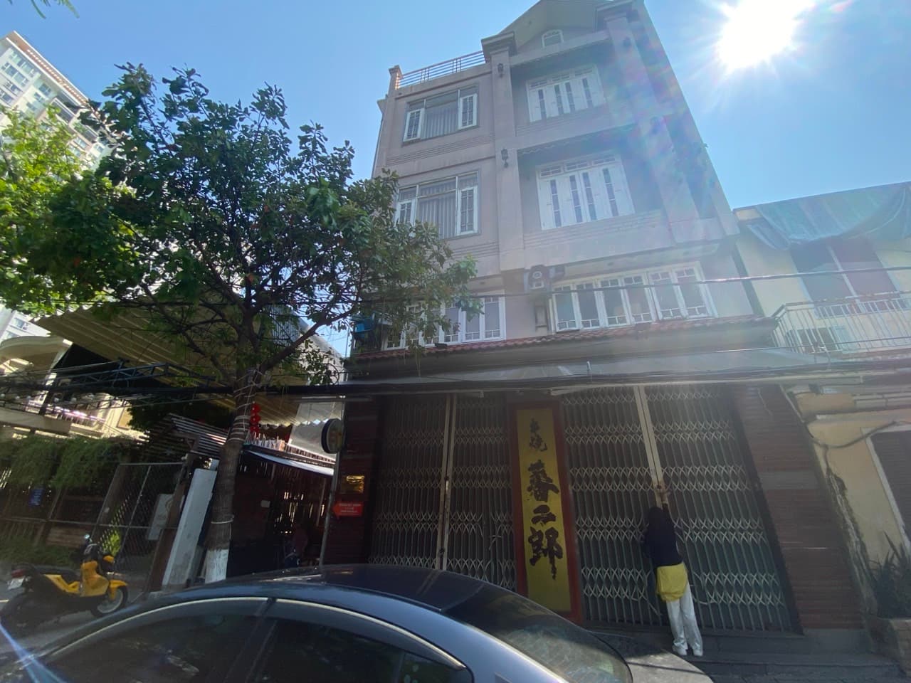 Nhà nguyên căn 4 tầng mặt tiền Nguyễn Chí Thanh, diện tích 40m2, phù hợp kinh doanh