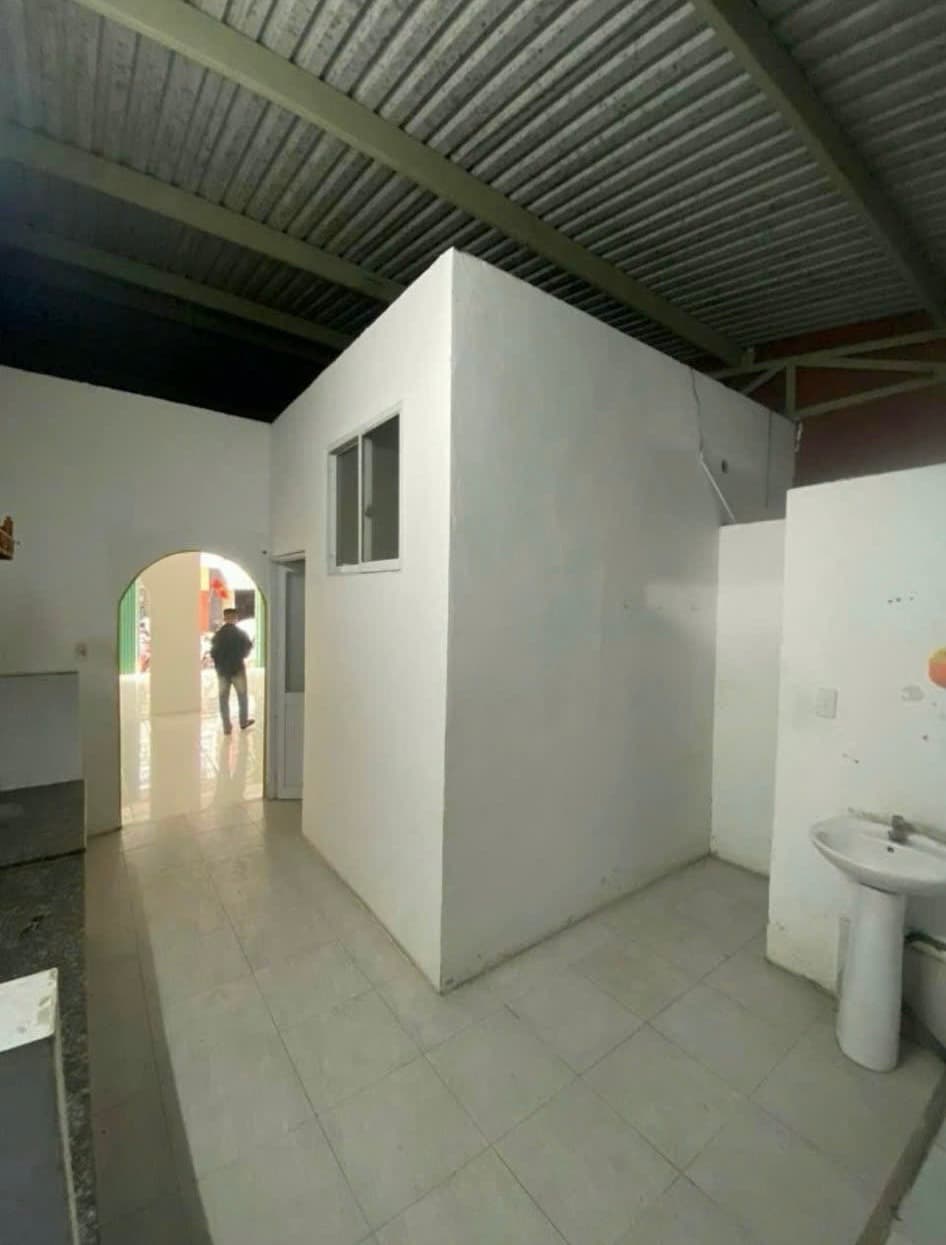 Nhà cấp 4 mặt bằng kinh doanh 75m2 tại Bế Văn Đàn, phù hợp spa và văn phòng