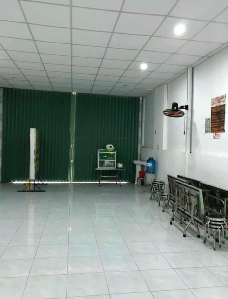 Nhà cấp 4 mặt bằng kinh doanh 75m2 tại Bế Văn Đàn, phù hợp spa và văn phòng - Ảnh 3