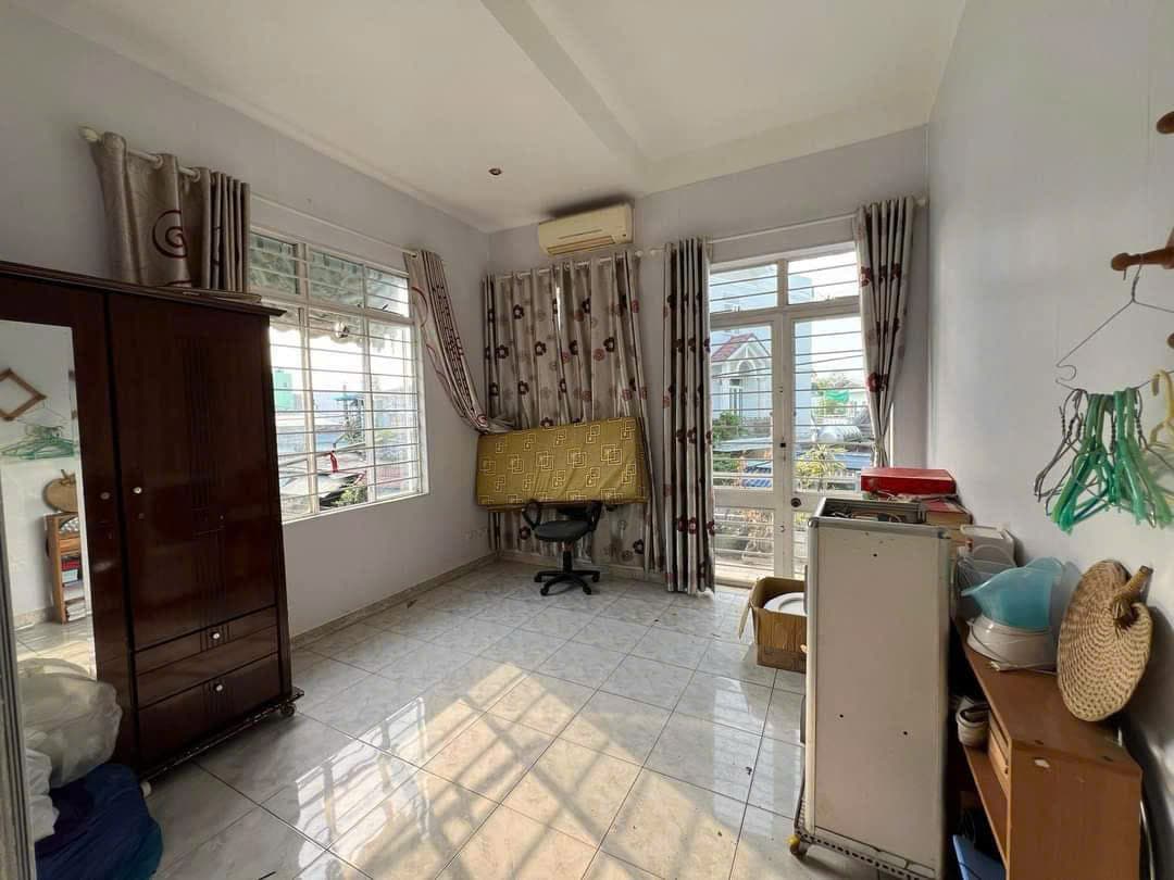 Nhà nguyên căn 5 phòng tại Mẹ Nhu, diện tích sử dụng 180m2, không kinh doanh - Ảnh 5