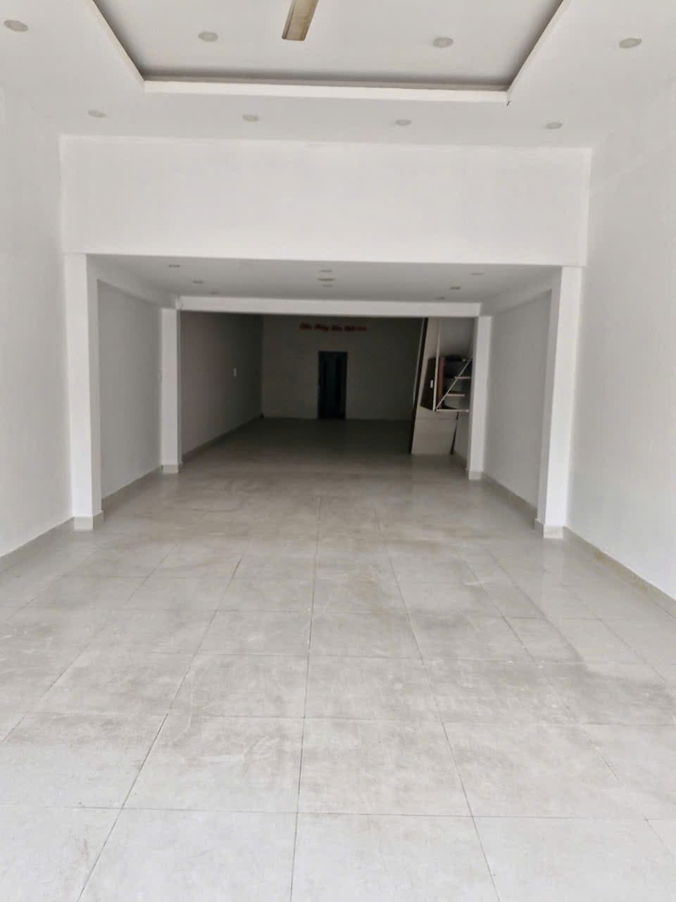Nhà mê lệch 122m2 đường Tôn Đức Thắng, Liên Chiểu, phù hợp kinh doanh đa ngành
