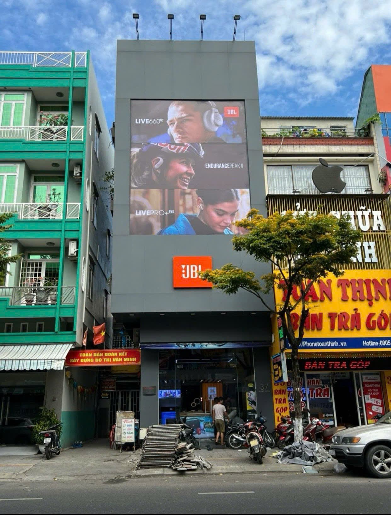 Nhà nguyên căn 4,5 tầng đường Hàm Nghi, quận Thanh Khê, diện tích linh hoạt