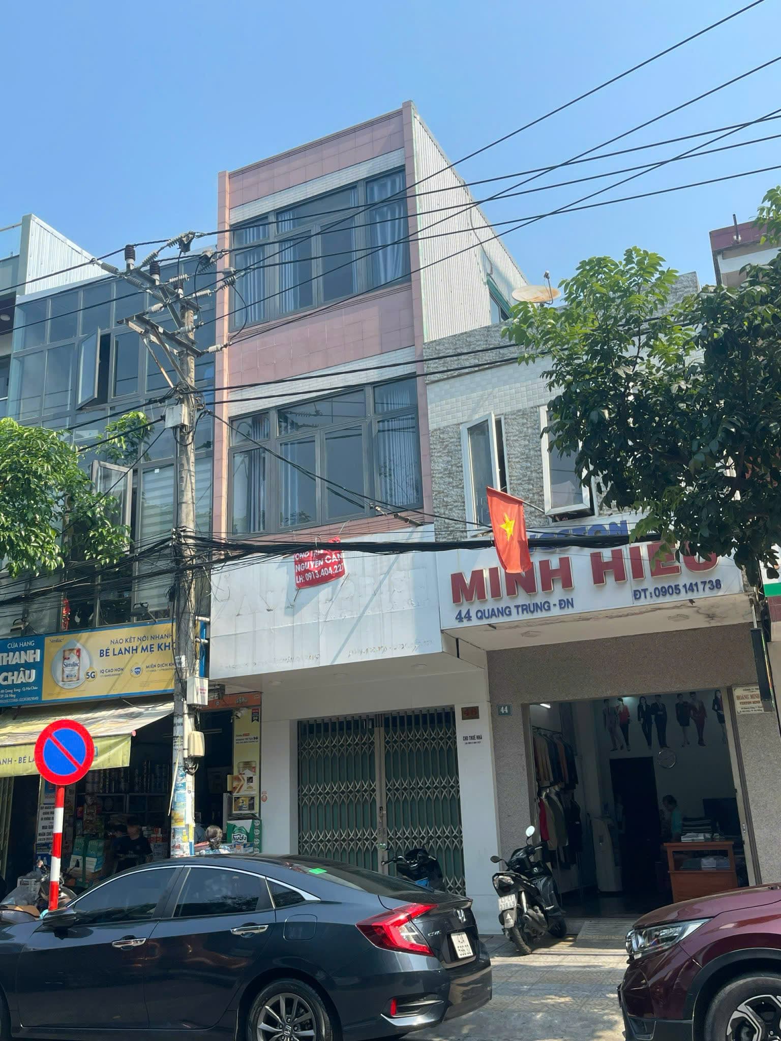 Nhà nguyên căn 3 tầng 1 lửng đường Quang Trung, quận Hải Châu, diện tích 160m2, phù hợp kinh doanh