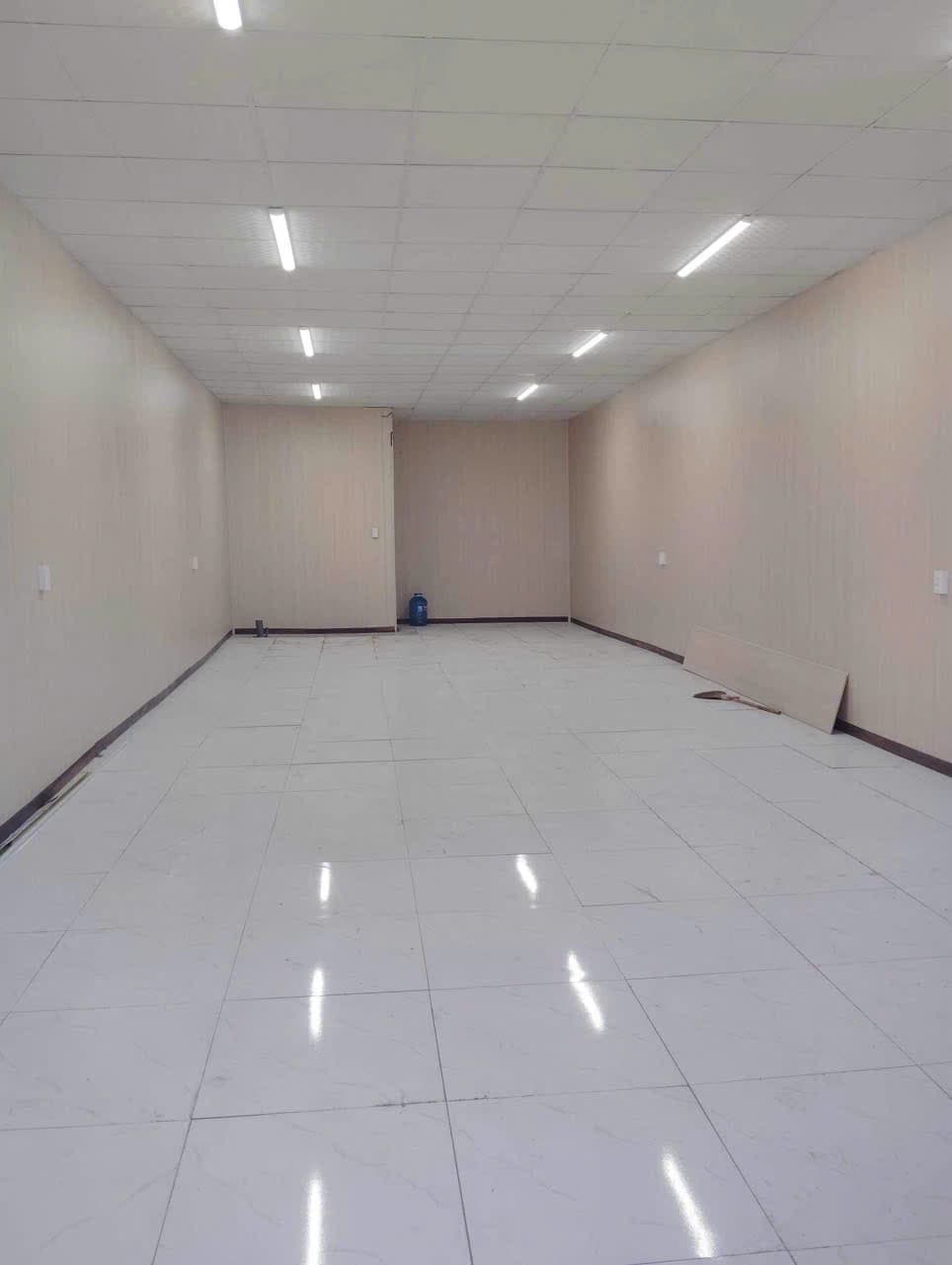Nhà nguyên căn cấp 4 đường Lê Quang Đạo, diện tích 80m2, phù hợp kinh doanh