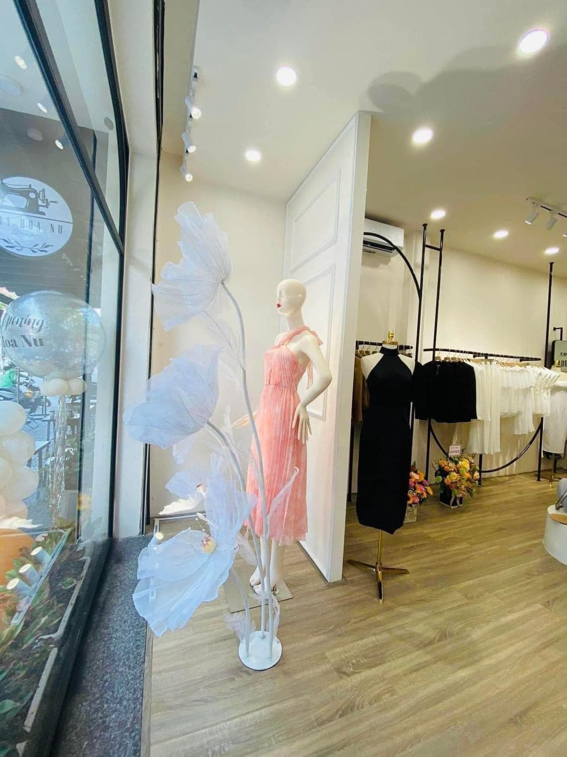 Nhà nguyên căn 3 tầng đường Hoàng Diệu, quận Hải Châu, diện tích 70m2, phù hợp kinh doanh lâu dài