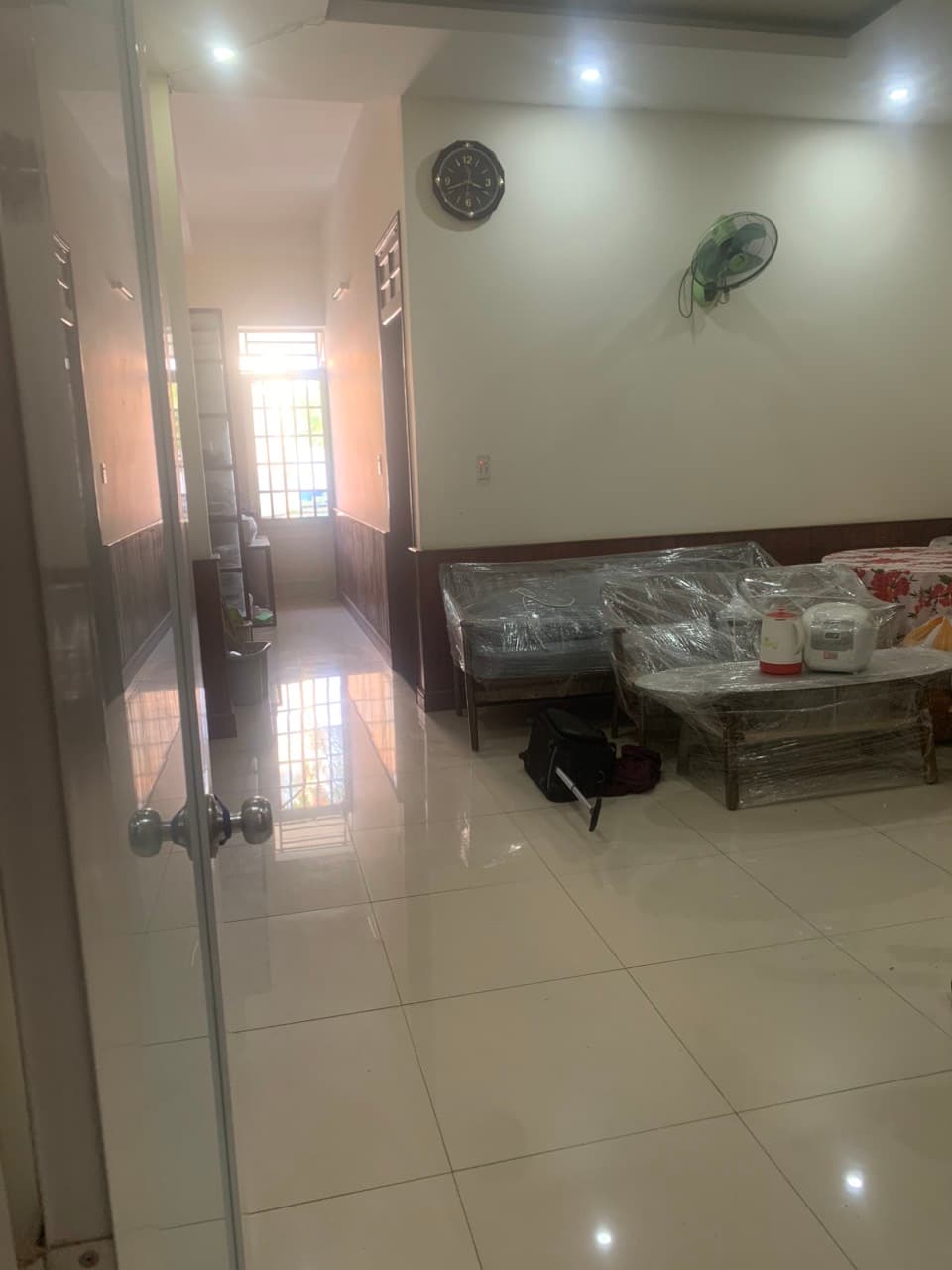 Nhà nguyên căn 3 tầng Xuân Thủy, diện tích 100m2, phù hợp để ở hoặc kinh doanh - Ảnh 5