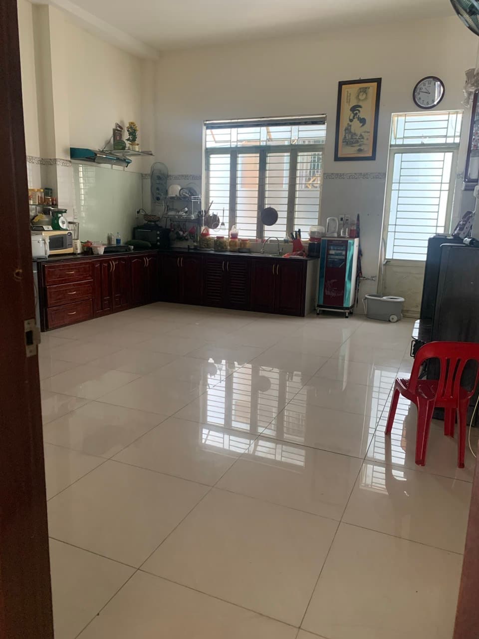 Nhà nguyên căn 3 tầng Xuân Thủy, diện tích 100m2, phù hợp để ở hoặc kinh doanh - Ảnh 7