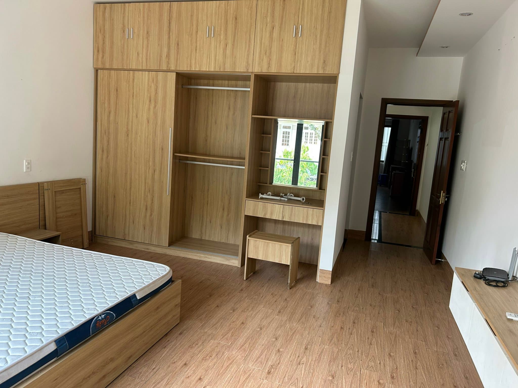 Nhà nguyên căn 3 tầng đường Bà Huyện Thanh Quan, diện tích 100m2, phù hợp để ở - Ảnh 6