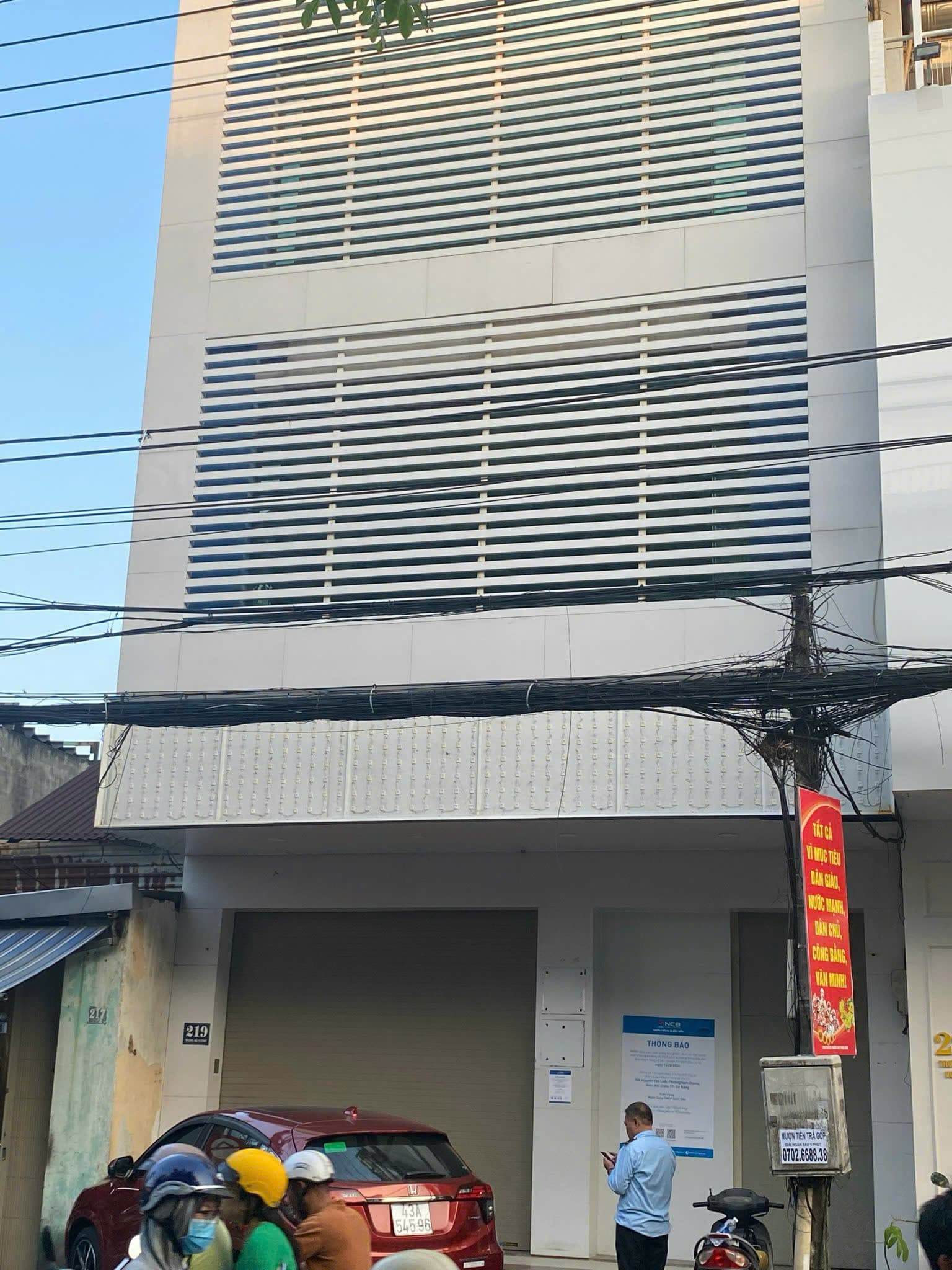 Nhà nguyên căn 3 tầng đường Trưng Nữ Vương