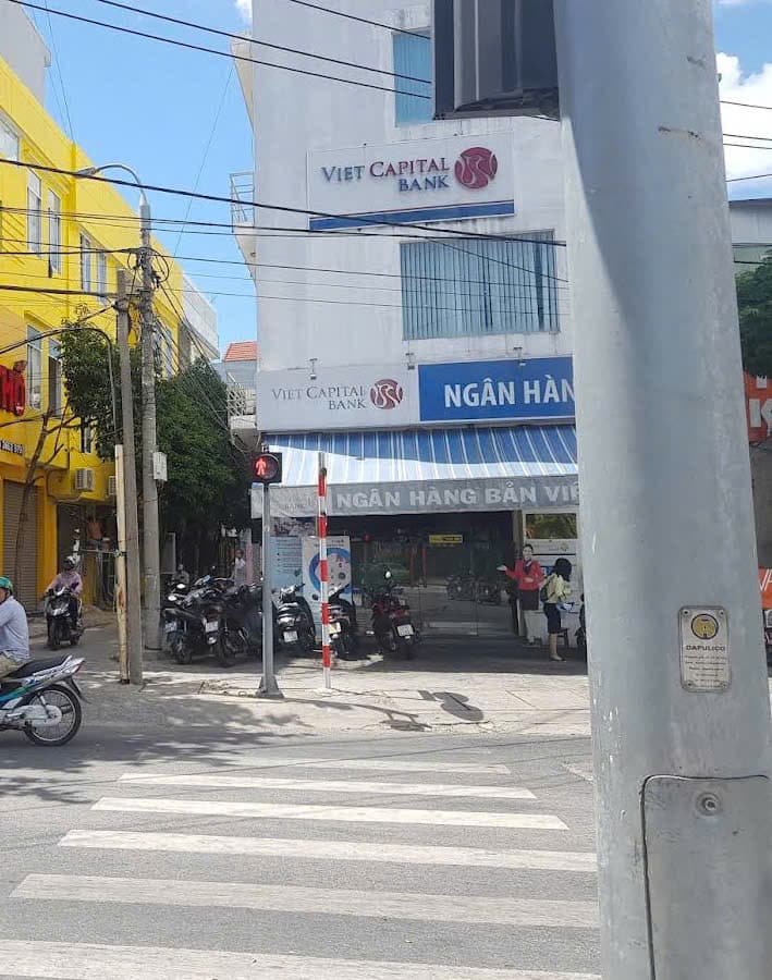 nguyên căn 3 tầng lô góc Nguyễn Hữu Thọ với Trưng Nữ Vương
