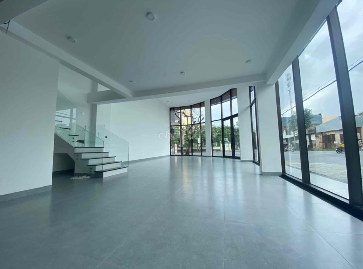 Mặt bằng kinh doanh 2 tầng tại Trần Nhân Tông, diện tích 150m², phù hợp văn phòng và siêu thị - Ảnh 3