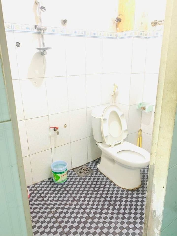 Nhà nguyên căn 2 tầng đường Hoàng Diệu, diện tích sử dụng 84m2, phù hợp để ở - Ảnh 2