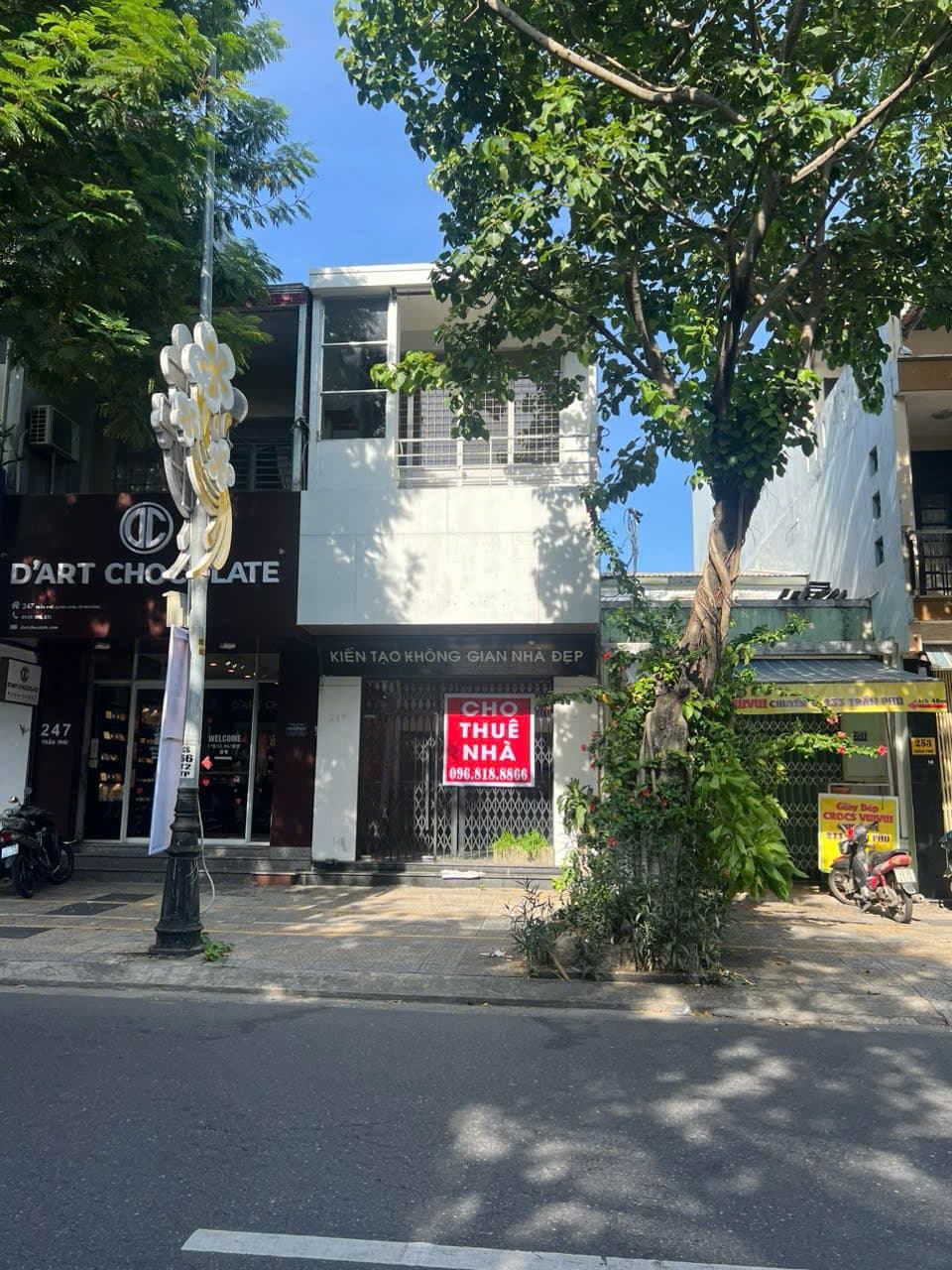 Nhà 2 tầng đường Trần Phú, quận Hải Châu, diện tích 88m², phù hợp kinh doanh