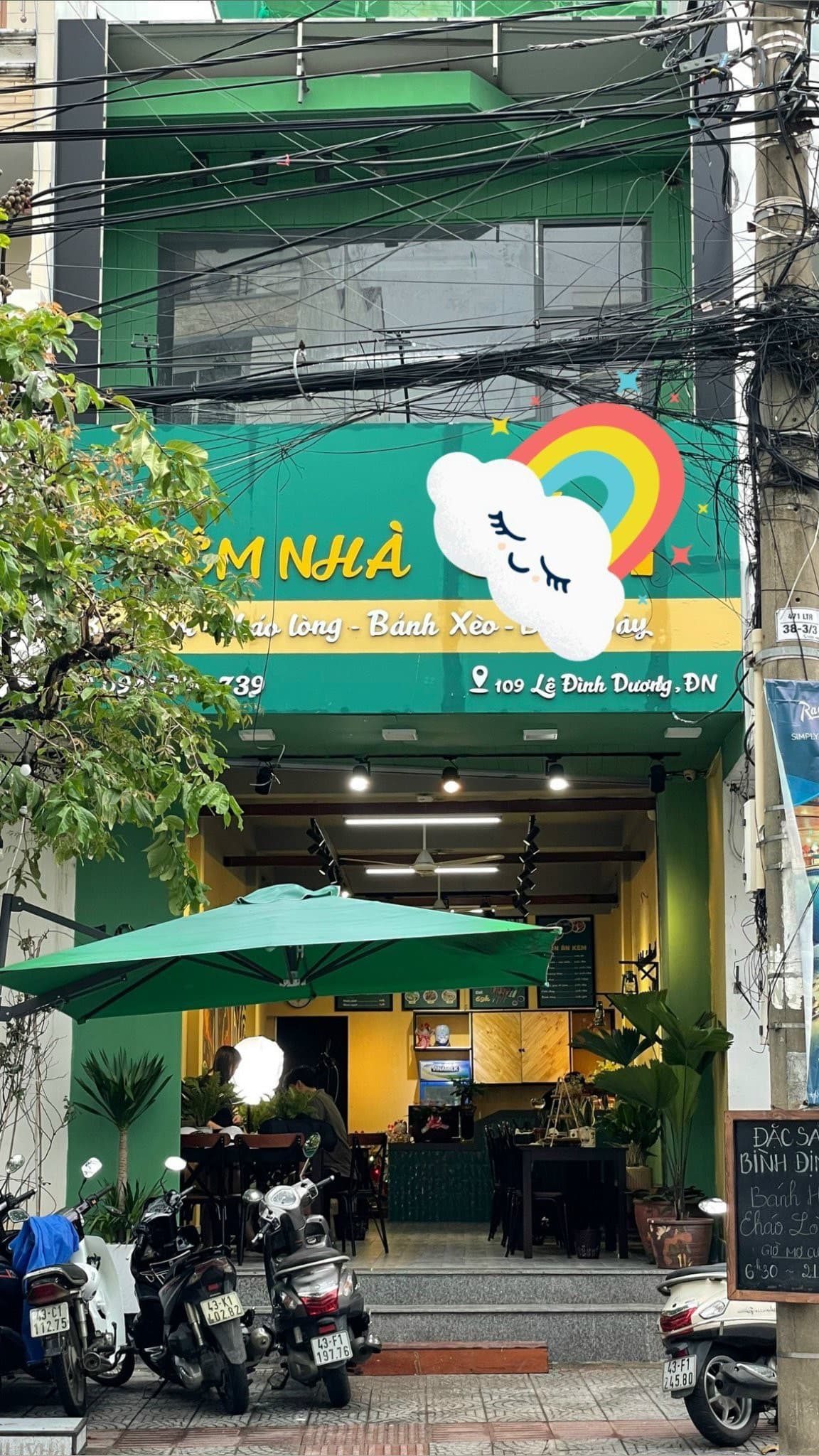 Mặt bằng trống suốt 2 tầng tại Lê Đình Dương, phù hợp kinh doanh đa dạng