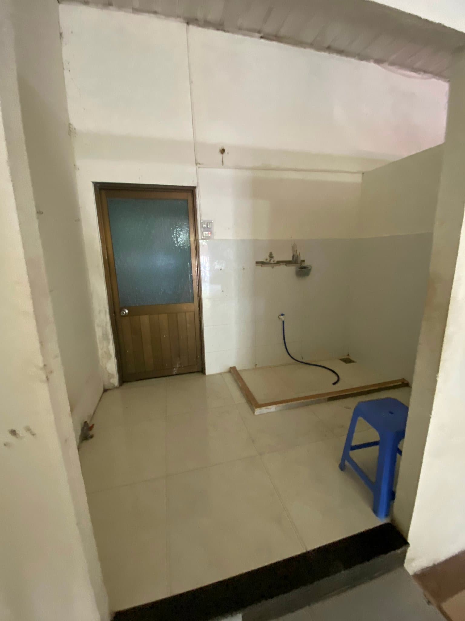 Mặt bằng riêng biệt Phan Đăng Lưu 55m2 có bếp và nhà vệ sinh