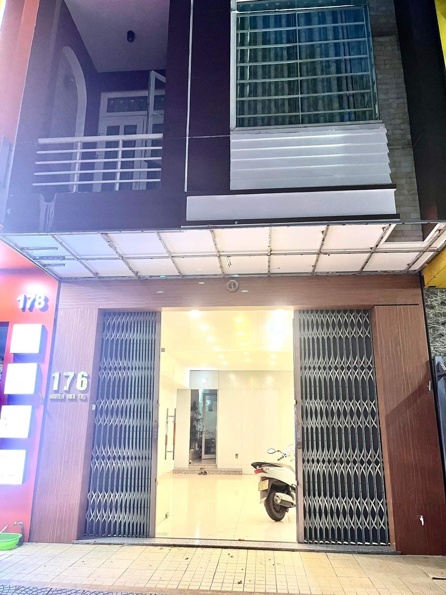 Mặt bằng kinh doanh 45m2 đường Nguyễn Hữu Thọ, quận Hải Châu, Đà Nẵng