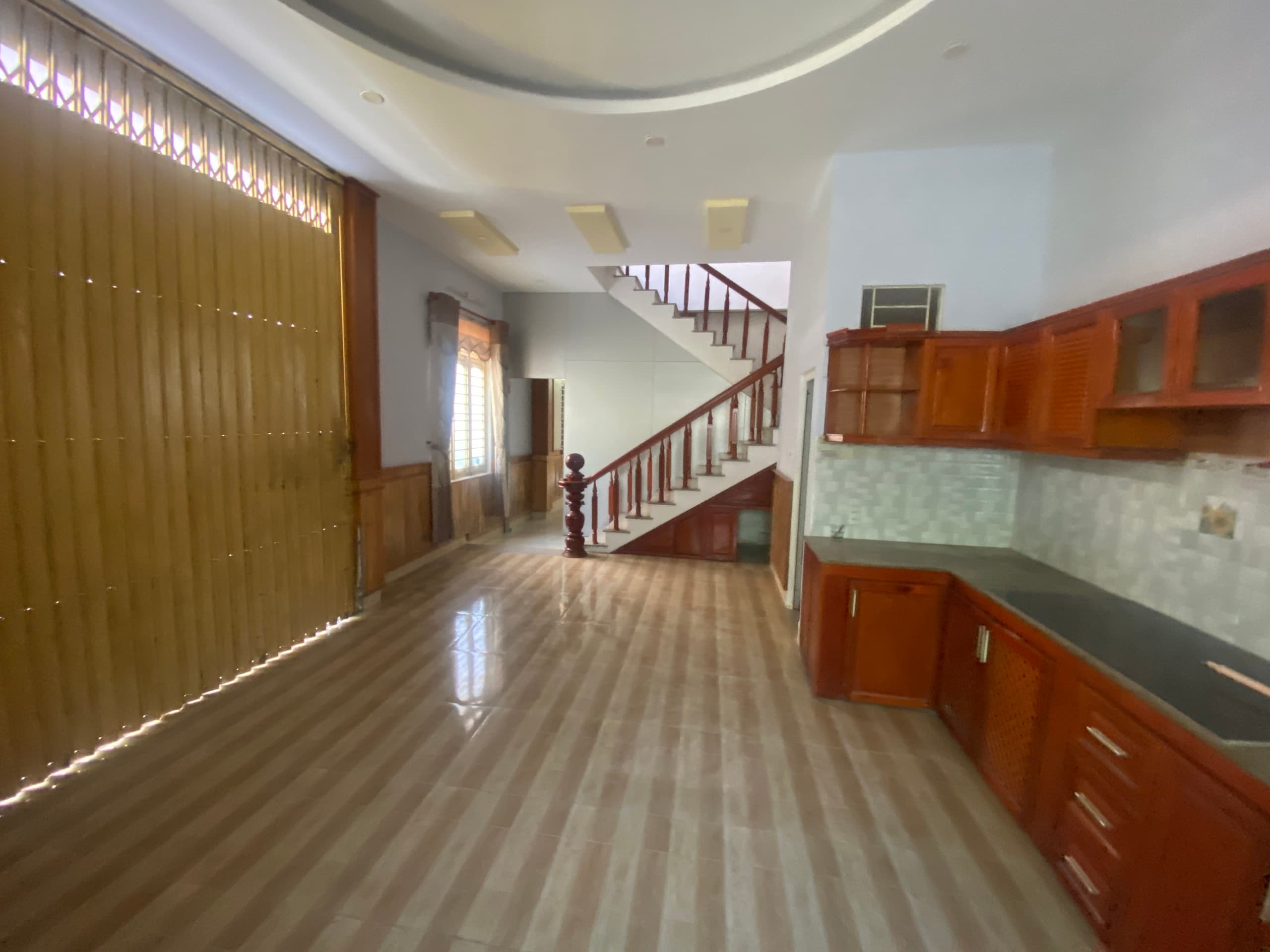 Nhà nguyên căn Kỳ Đồng 2 tầng 3 mặt tiền, phù hợp kinh doanh và ở - Ảnh 2
