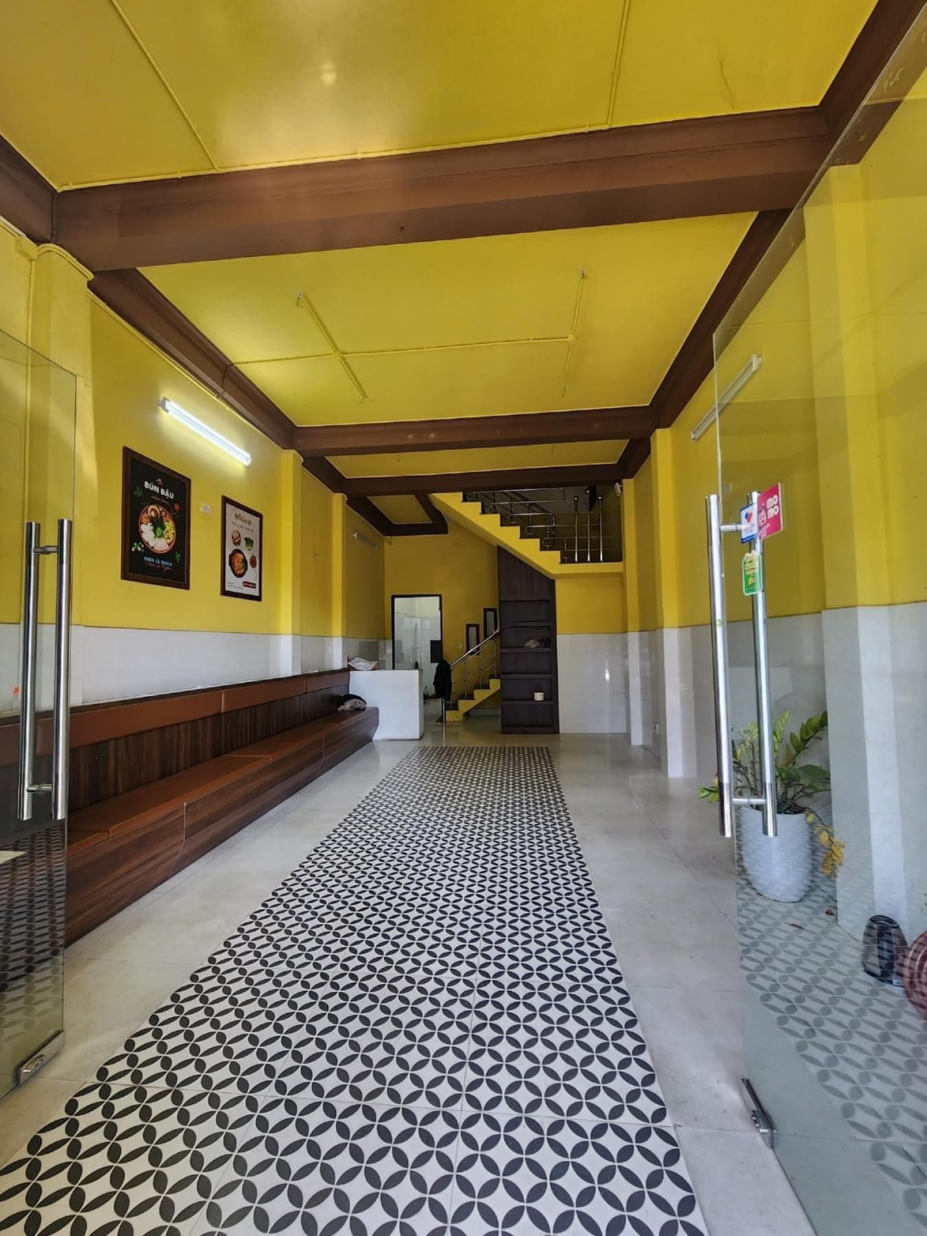 Nhà nguyên căn 3 tầng đường Phan Đăng Lưu, diện tích 76,5m2, phù hợp kinh doanh