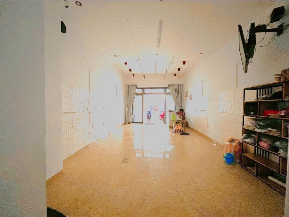 Mặt bằng kinh doanh 80m2 tại Lê Thanh Nghị, quận Hải Châu, có toalet riêng