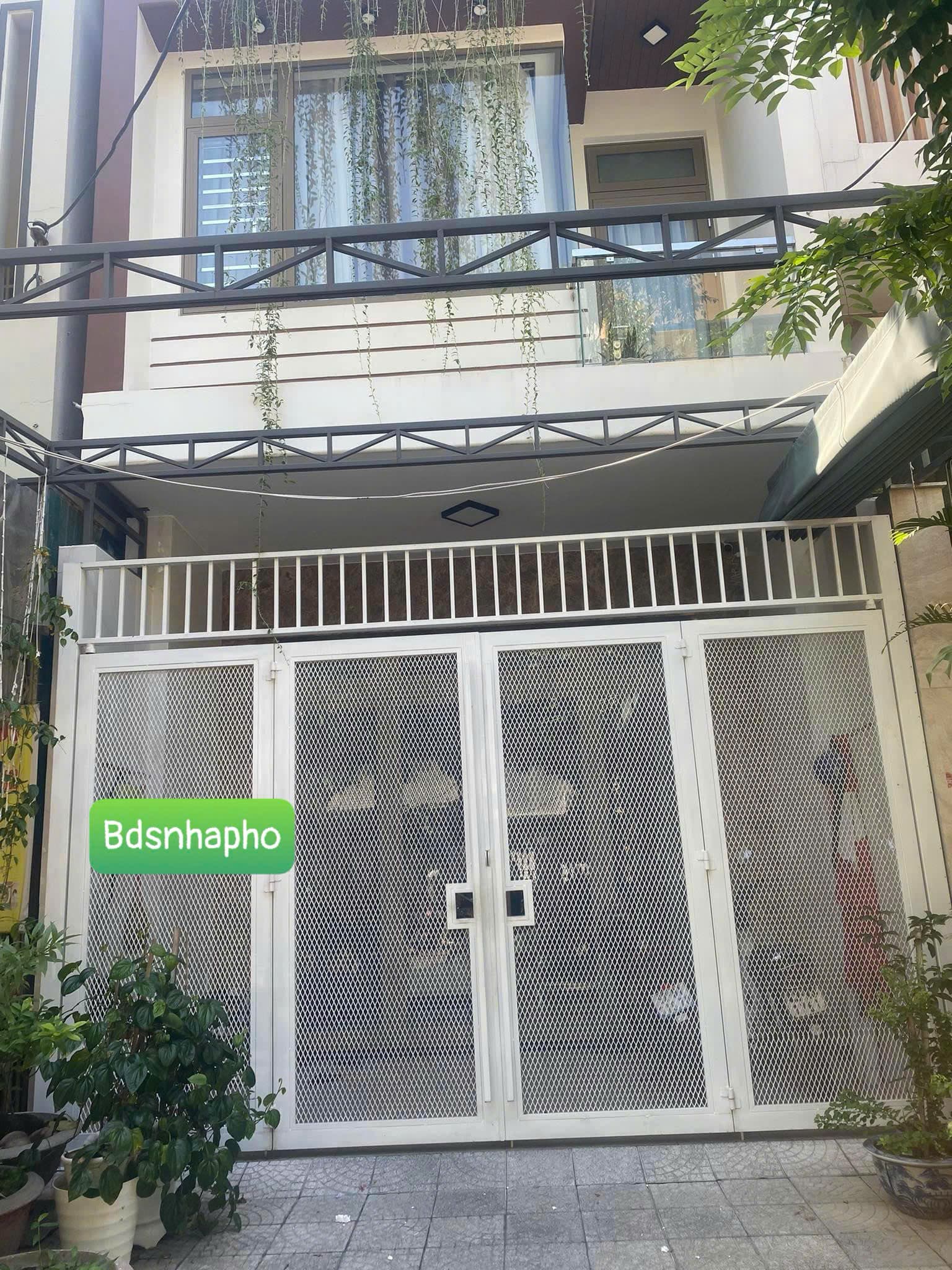 Mặt bằng kinh doanh riêng biệt tại Tố Hữu, diện tích 35m2, có lối đi riêng