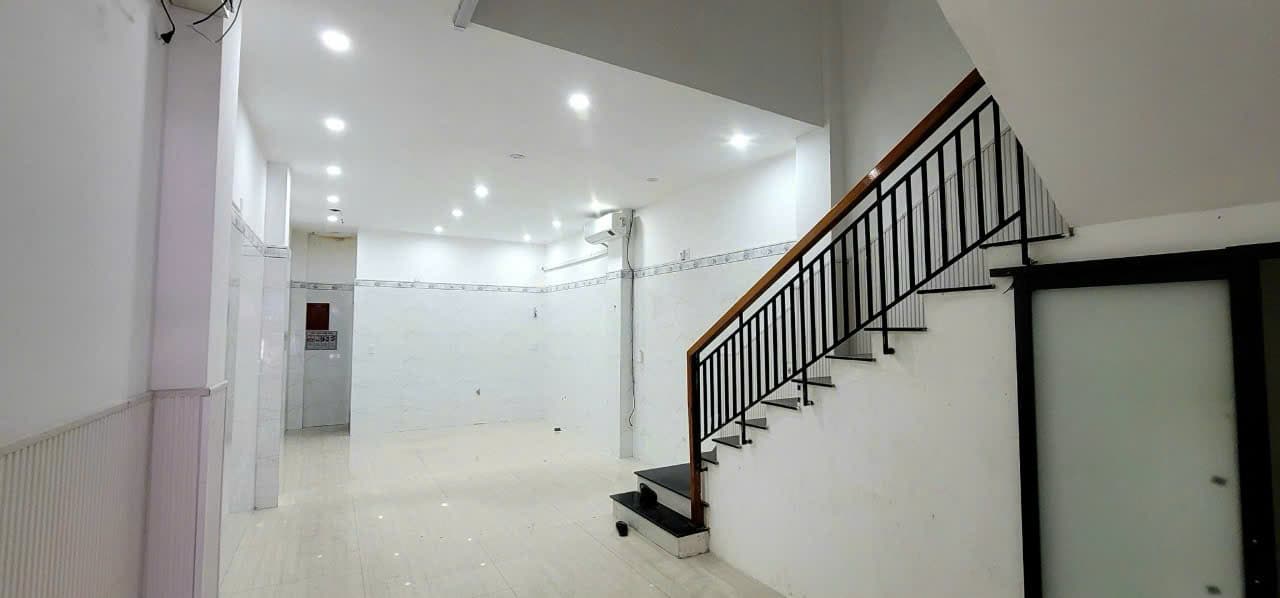 Nhà nguyên căn 5 tầng đường Hàm Nghi, quận Hải Châu, phù hợp kinh doanh và văn phòng - Ảnh 8
