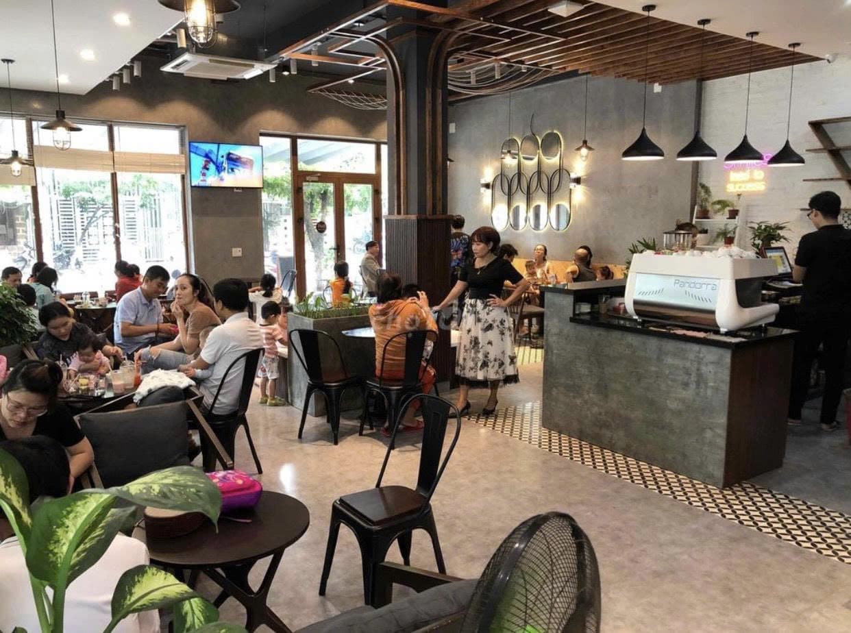 Tòa nhà 3 tầng mặt tiền Nguyễn Đức Trung 160m2 phù hợp kinh doanh cà phê