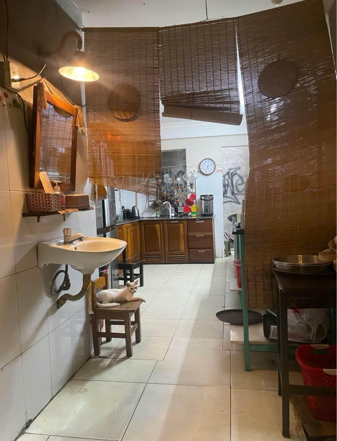 Nhà nguyên căn 3 tầng đường Núi Thành, quận Hải Châu, phù hợp kinh doanh