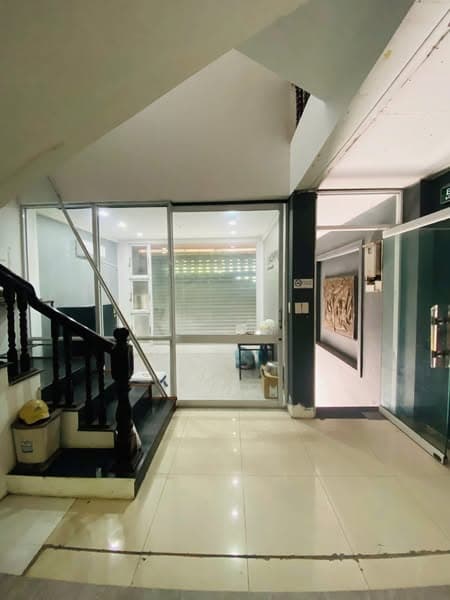 Mặt bằng tầng lửng 55m2 tại Đỗ Quang, gồm 4 phòng, phù hợp làm văn phòng