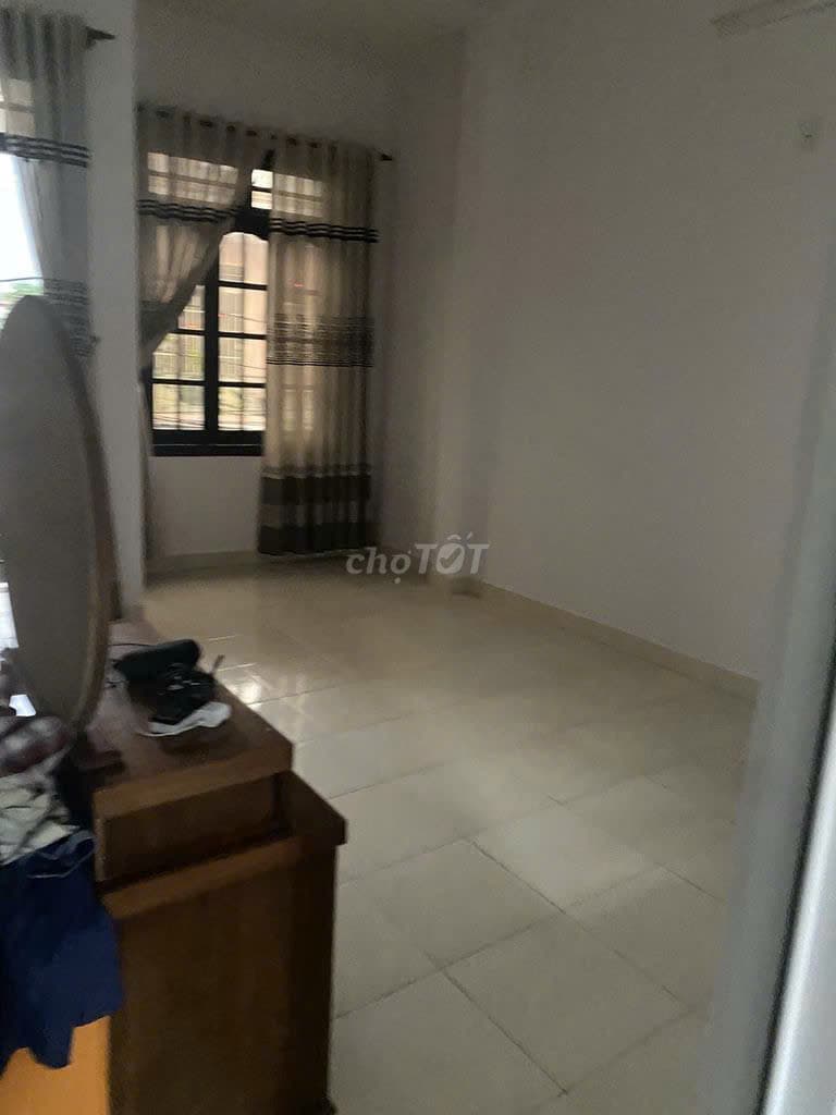 Nhà nguyên căn 3 tầng đường Cù Chính Lan, diện tích 70m2, phù hợp kinh doanh và văn phòng - Ảnh 3