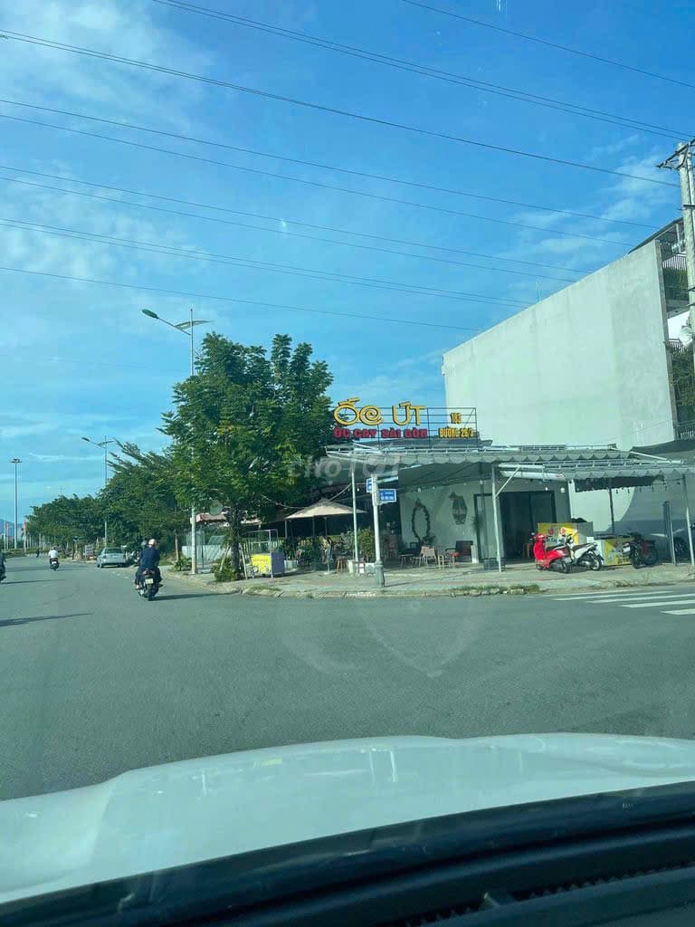 Mặt bằng cho thuê lô góc 2 mặt tiền đường 29 Tháng 3, diện tích 180m2, phù hợp kinh doanh