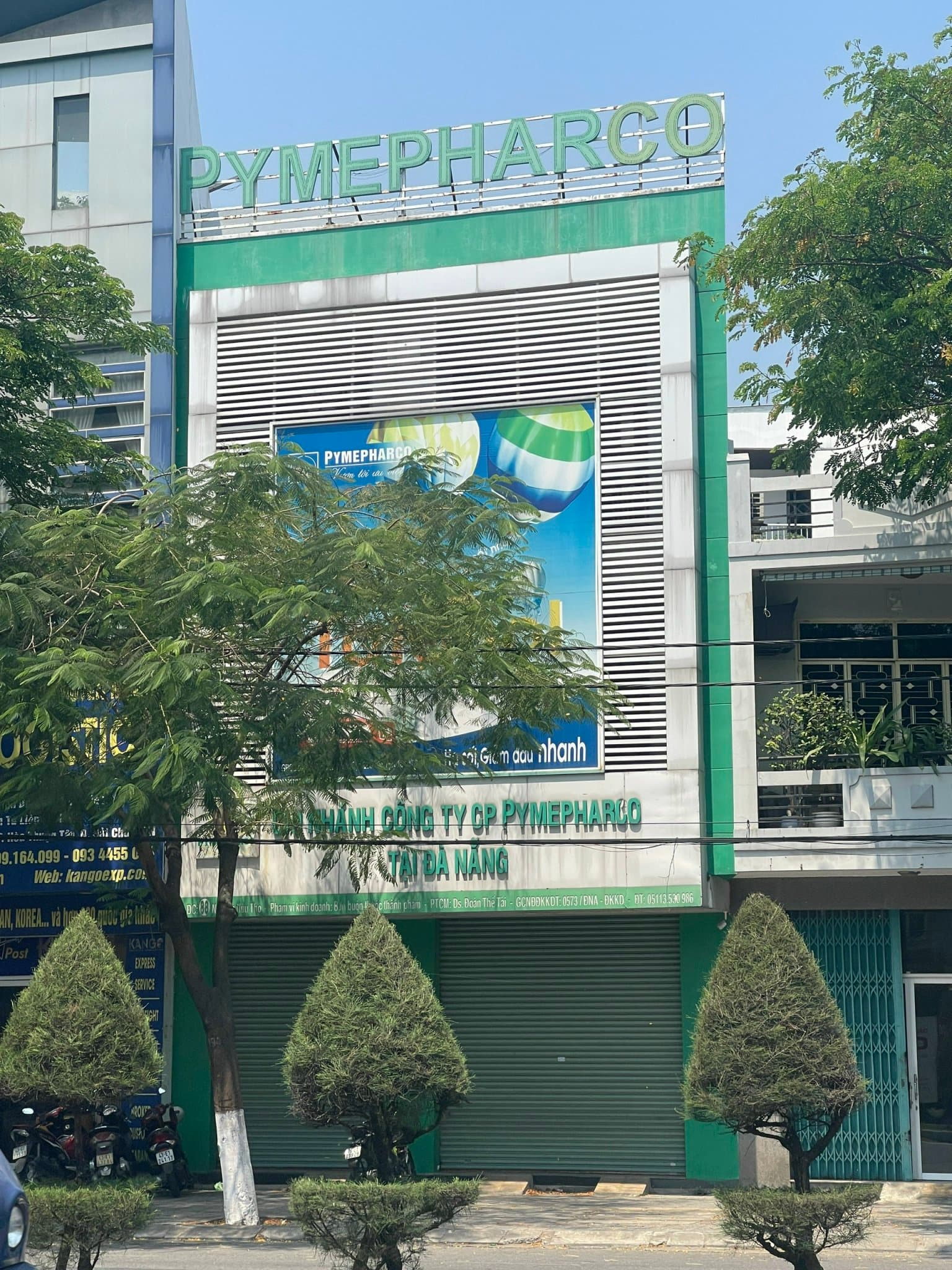 Nhà nguyên căn 3 tầng đường Nguyễn Hữu Thọ