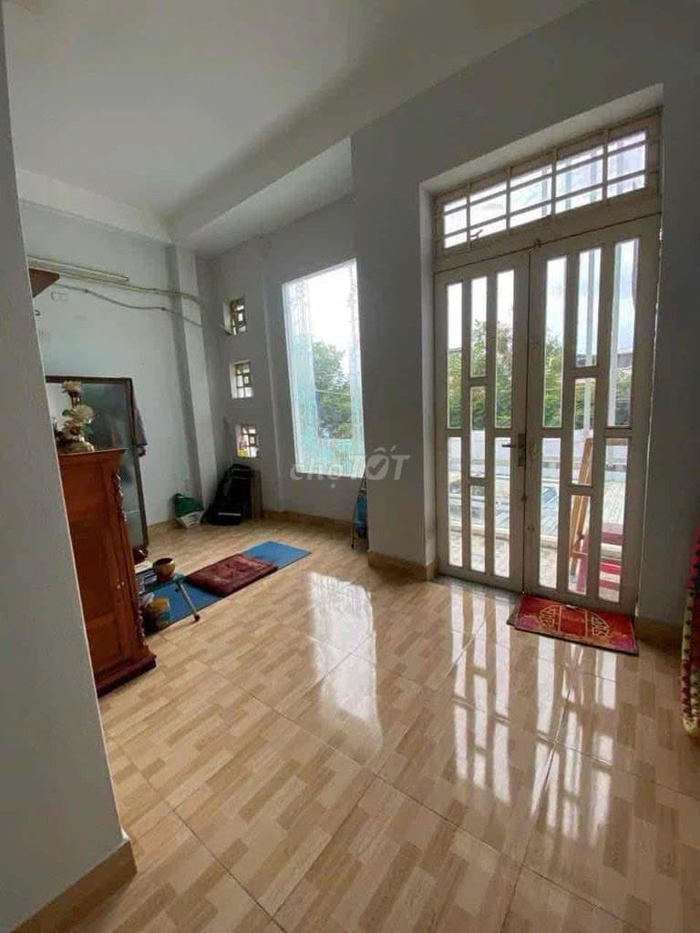 Nhà nguyên căn 2 tầng đường Bắc Sơn