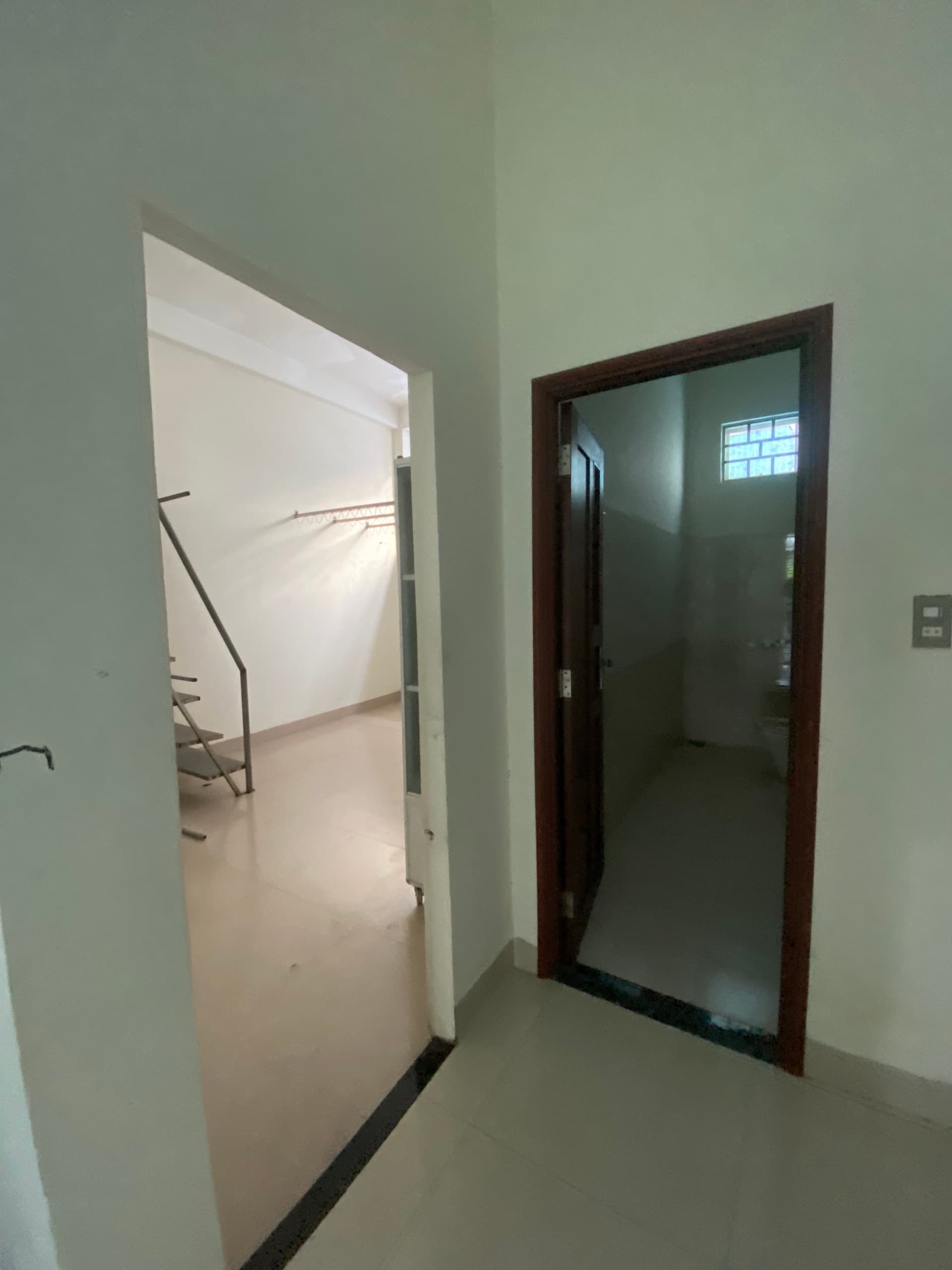 Nhà nguyên căn 3 tầng đường Dương Đình Nghệ  - Ảnh 10