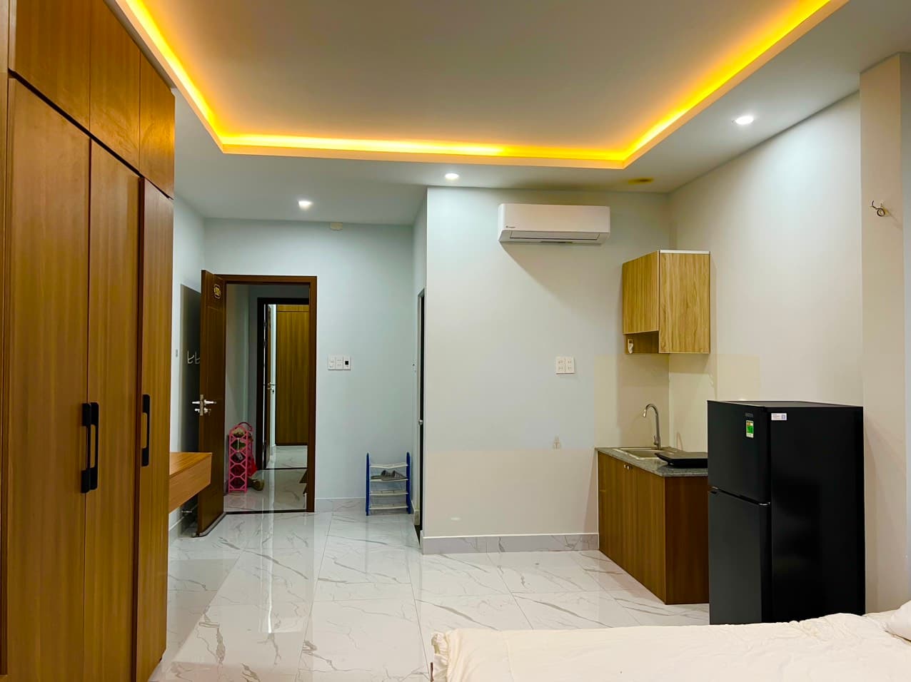 CĂN HỘ VIEW BAN CÔNG KHU PHỐ TÂY 