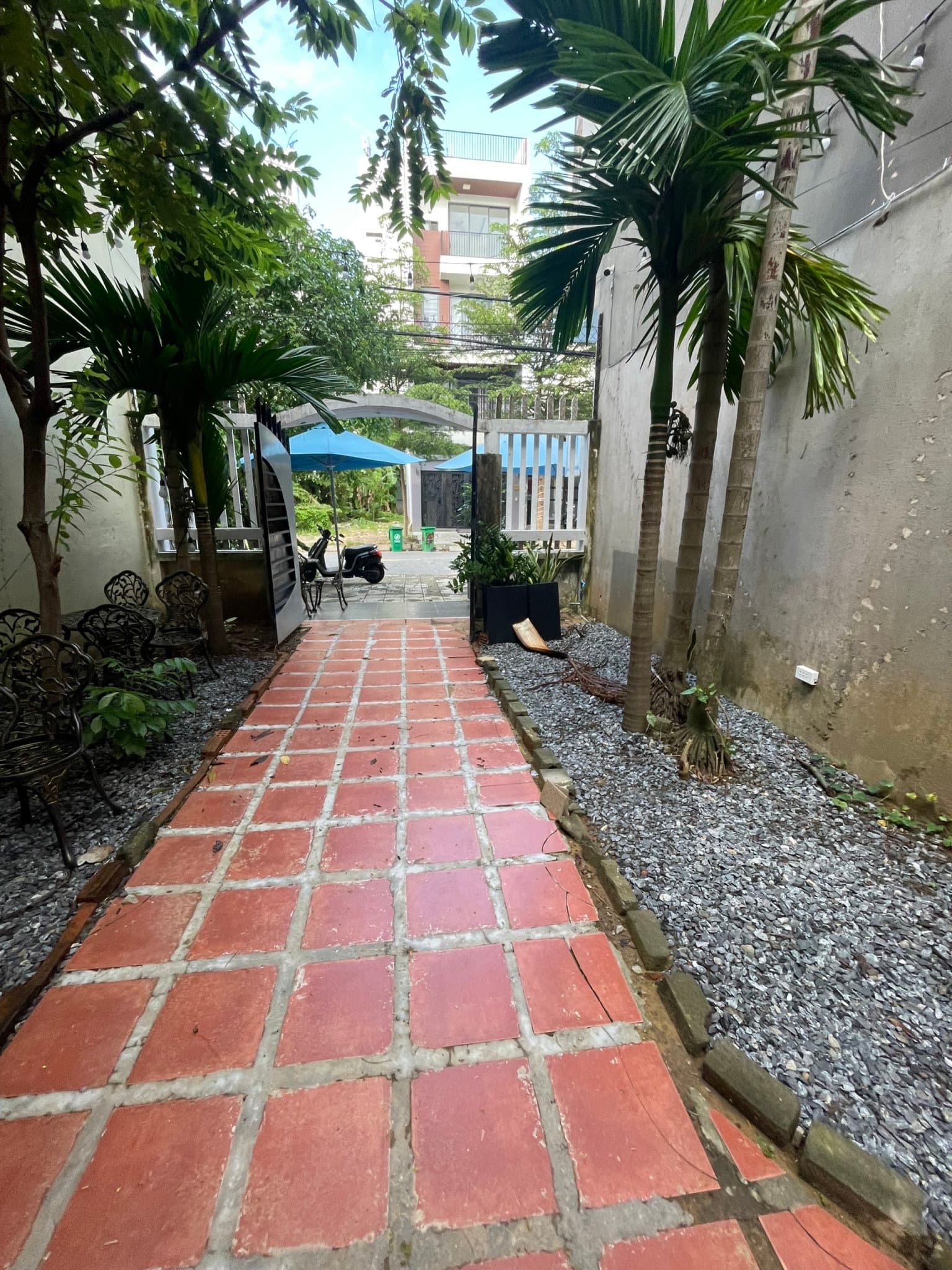 Nhà 3 tầng tại Dương Đình Nghệ, diện tích 175m2, phù hợp kinh doanh cafe, spa, nhà hàng - Ảnh 3